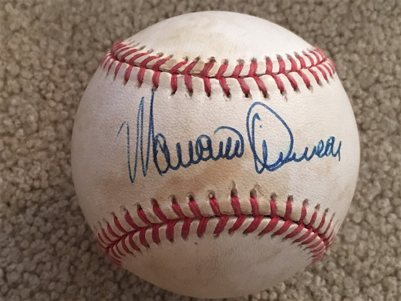 MARIANO DUNCAN REDS SIGNED on GAME USED $25.00 NL BASEBALL 