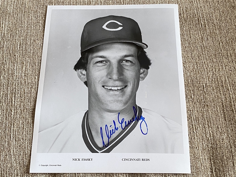 NICK ESASKY Signed Team Issued 8x10