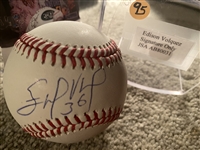 EDISON VOLQUEZ SIGNED on $30 MLB BALL with $15 JSA COA in CUBE  